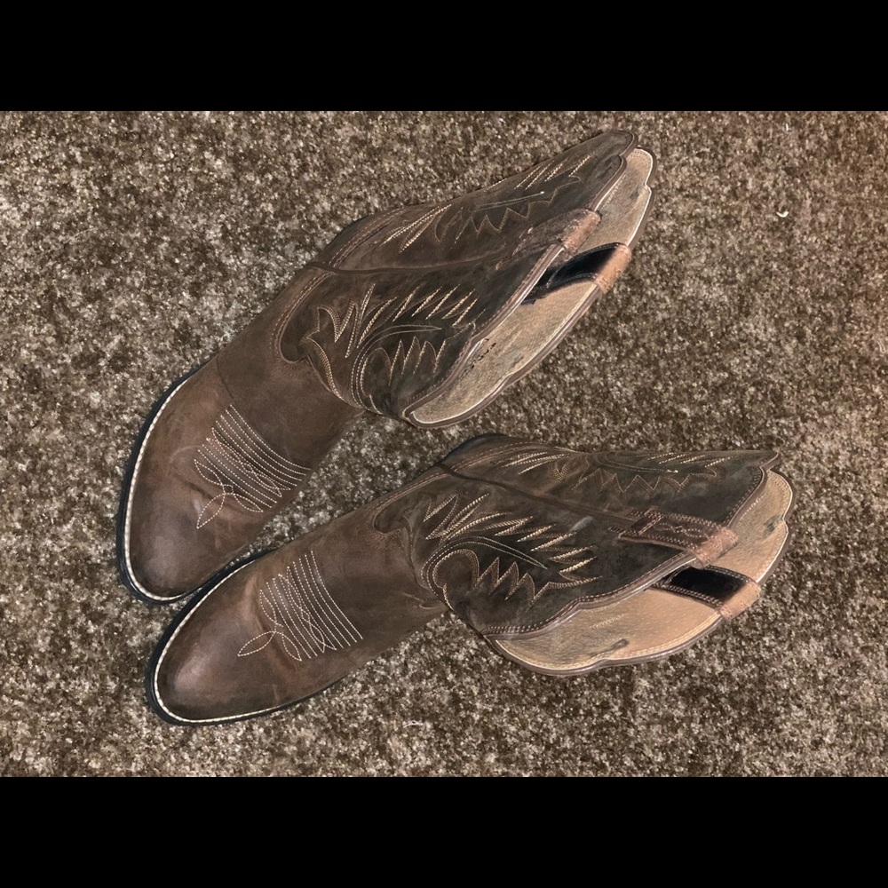 Arita Cowgirl boots!